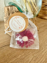 Charger l'image dans la galerie, Sachet Fin D'année Scolaire : Jolie Fleur
